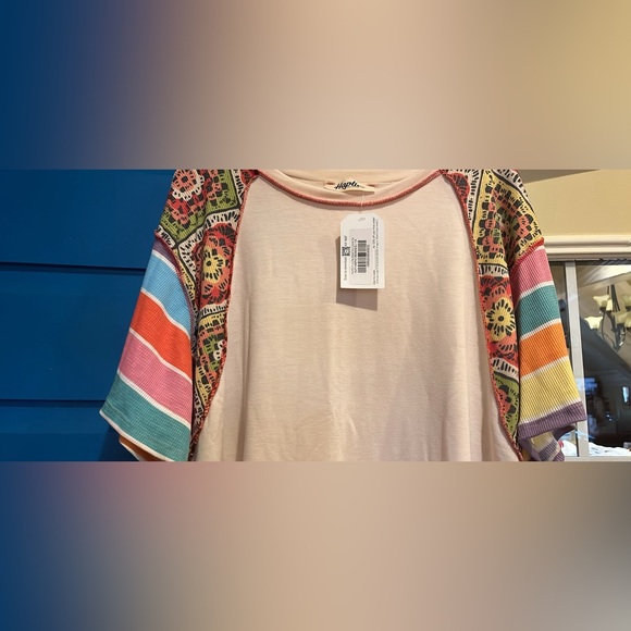 NWT Haptics Sz 1X Light Beige Graphic Tee - Picture 7 of 8